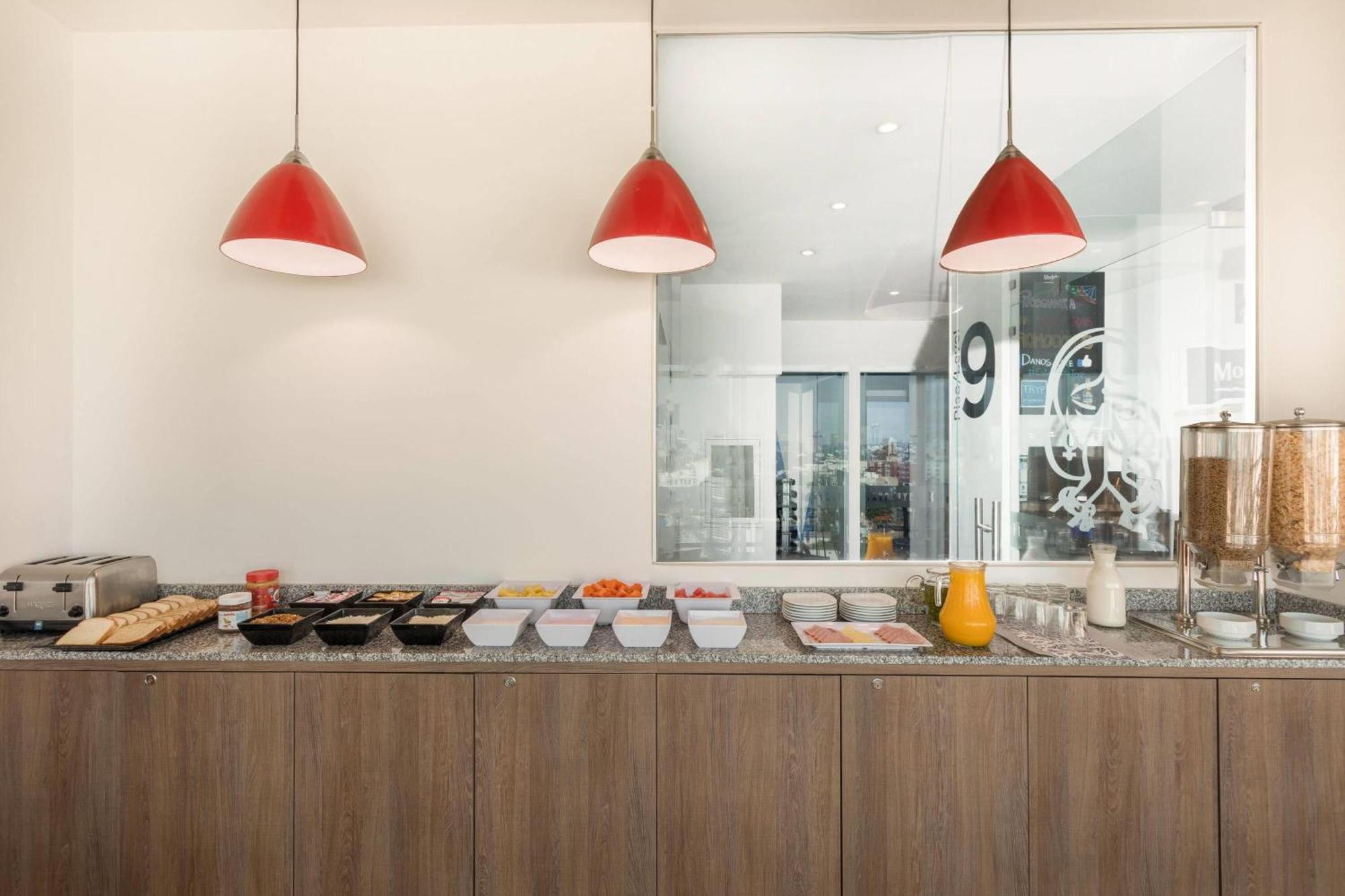 Tryp By Wyndham World Trade Center Area Hotel